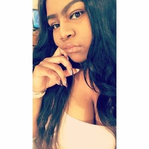 Meet your Posher, Jasmine